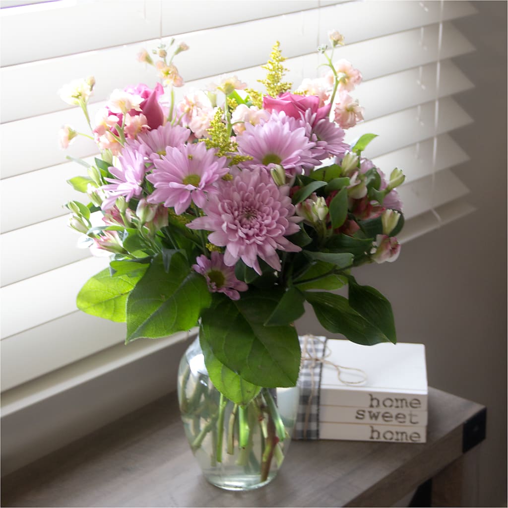 Pastel Tradition - A Florist Original – Precious Flowers And Gifts, Ceres CA