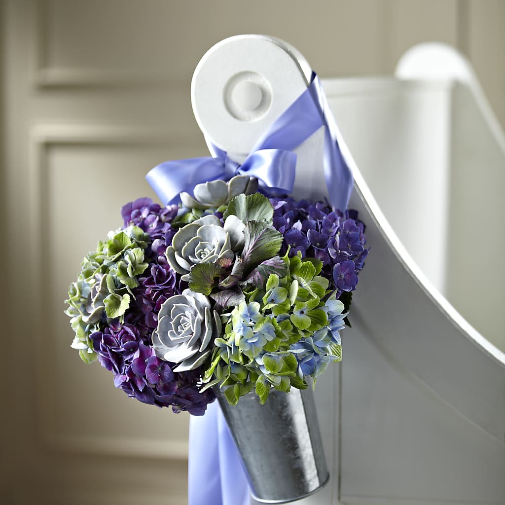 Declaration Pew Décor – Precious Flowers And Gifts, Ceres CA